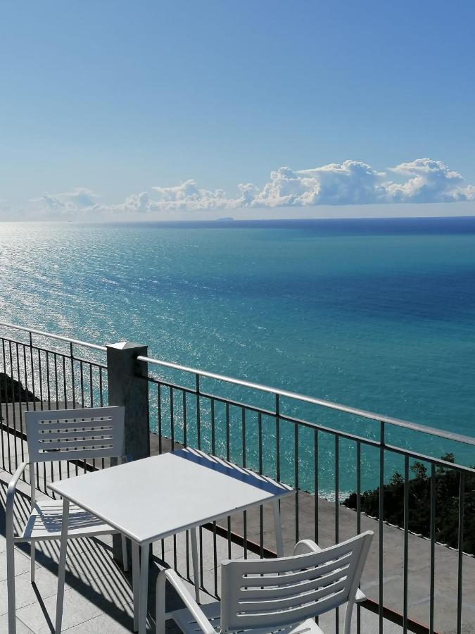 Hotel Due Gemelli Riomaggiore Exterior photo